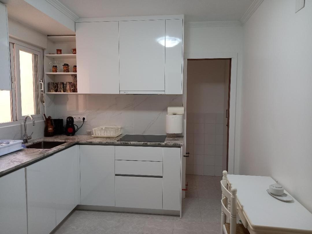 Apartament Policarpo-Centro Torrevieja Zewnętrze zdjęcie